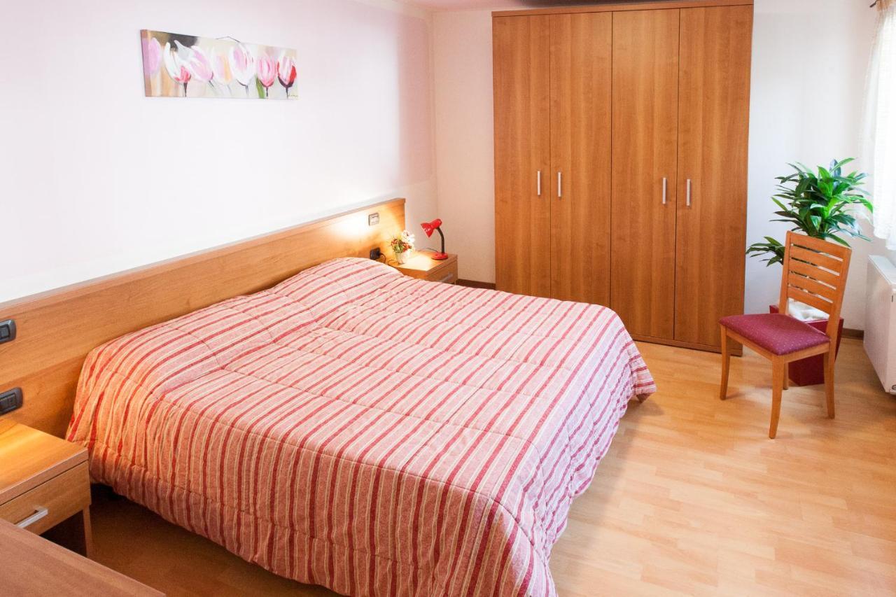 ロッカ・ピエートレCasa Al Moroアパートメント エクステリア 写真